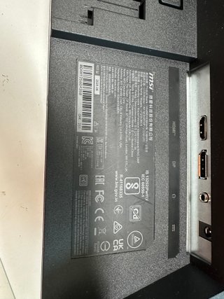 Monitor Gaming MSI MAG 244F 24 FHD