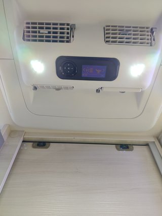 396 VIP + 5 P + 41.000 Km + Viesa'24 + 415 W solar