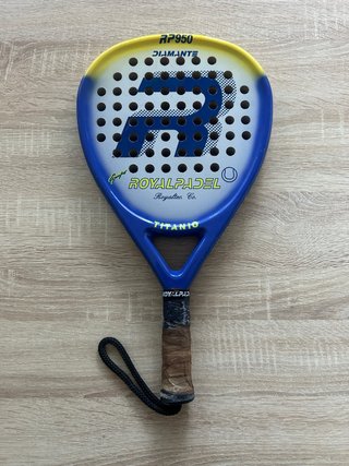 Pala de pádel Royal Padel RP950