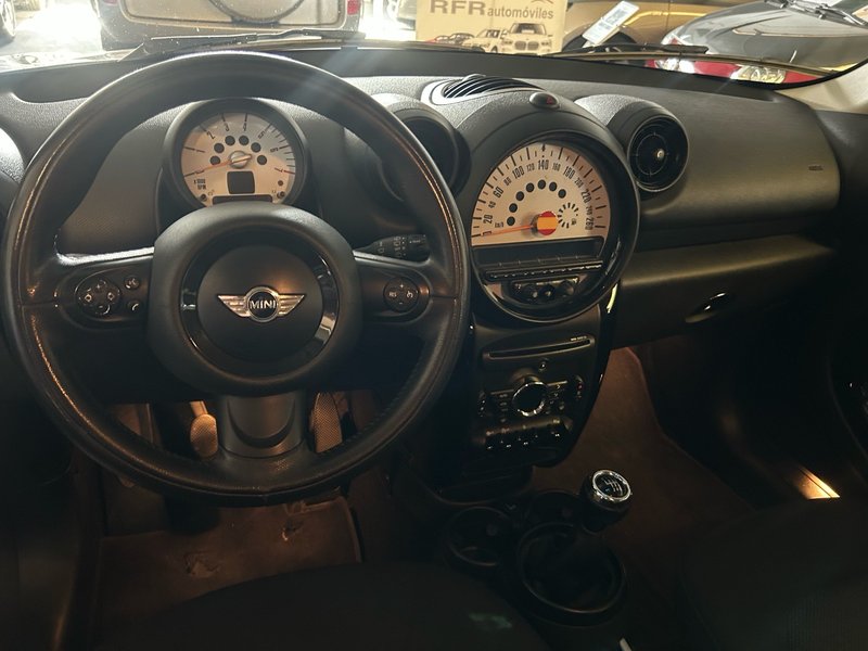 MINI Countryman Cooper D 2014, foto 6