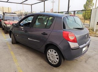Renault 8200244889 faro izq clio 1.5 dci mt 232715