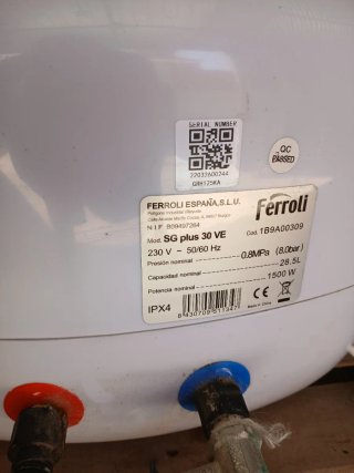 Calentador eléctrico Ferroli 30L