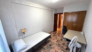 Piso en alquiler en Polígono Cartuja – La Paz en Granada