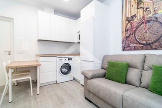 Piso en alquiler en Tres Olivos - Valverde en Madrid