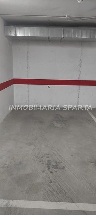 Garaje en alquiler en Sanlúcar la Mayor