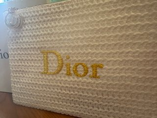 Neceser Dior Blanco y Dorado