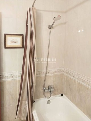 Piso en alquiler en León en Sevilla