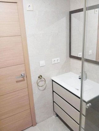 Piso en alquiler en Santa Rosa - Valdeolleros en Córdoba
