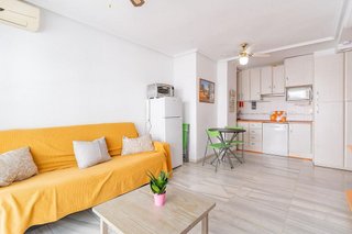 Piso en venta en El Puerto - Romanilla en Roquetas de Mar