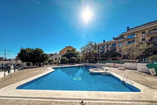 Piso en alquiler en Puerto Marina en Benalmádena