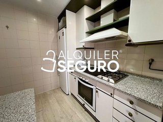 Piso en alquiler en Peñagrande en Madrid
