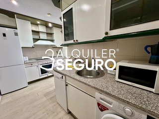 Piso en alquiler en Peñagrande en Madrid