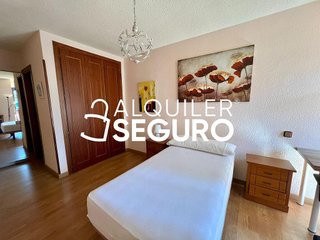 Piso en alquiler en Peñagrande en Madrid