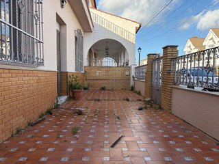 Casa adosada en venta en Umbrete