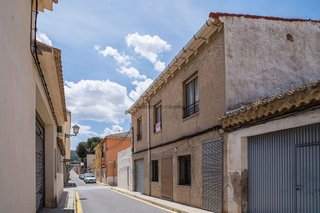 Casa adosada en venta en Pinós