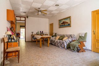 Casa adosada en venta en Pinós