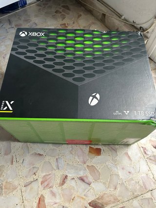 Xbox Series X + 2 Mandos + 3 Juegos NEGOCIABLE