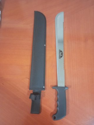 Machete Amazonas con funda Hoja de 46 cm
