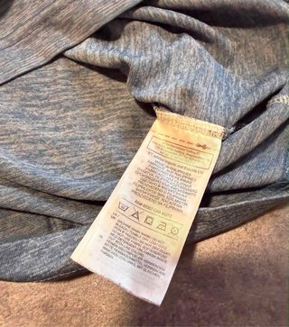 Camiseta deportiva Adidas gris Talla L