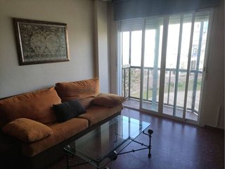 Piso en alquiler en Poniente-Norte - Miralbaida - Parque Azahara en Córdoba