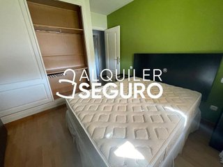 Piso en alquiler en Berruguete en Madrid
