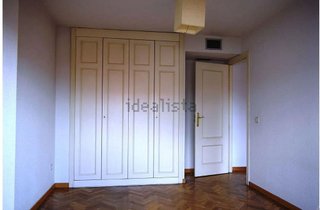 Piso en alquiler en Castillejos en Madrid