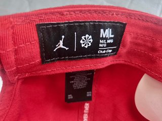 Gorra Jordan Roja Talla M/L Nueva