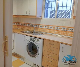 Piso en venta en Doctor Barraquer - G. Renfe - Policlínico en Sevilla