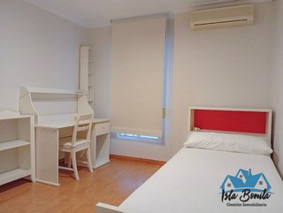 Piso en venta en Doctor Barraquer - G. Renfe - Policlínico en Sevilla