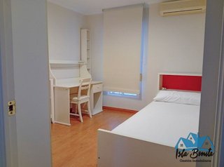 Piso en venta en Doctor Barraquer - G. Renfe - Policlínico en Sevilla
