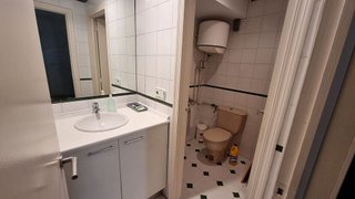 Local comercial en alquiler en Hospital en Valladolid
