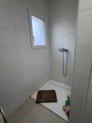 PISO TOTALMENTE REFORMADO EN ROSES