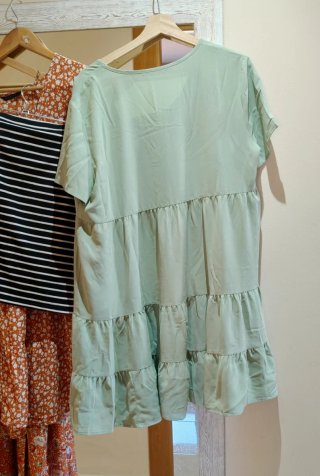 Lote 3 vestidos y falda premamá M/L SHEIN y MANGO