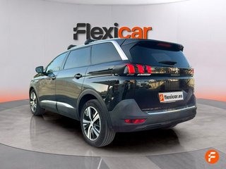 Peugeot 5008 Allure 1.2L PureTech 96kW (130CV) EAT8