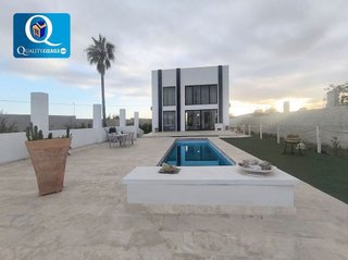 Chalet en venta en Crevillent