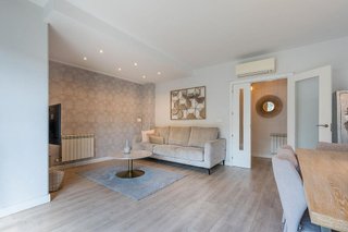 Casa adosada en venta en Crta. De la Sierra en Granada