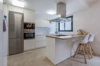 Casa adosada en venta en Crta. De la Sierra en Granada