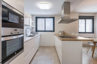 Casa adosada en venta en Crta. De la Sierra en Granada