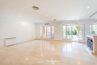 Chalet en alquiler en Piovera - Conde Orgaz en Madrid
