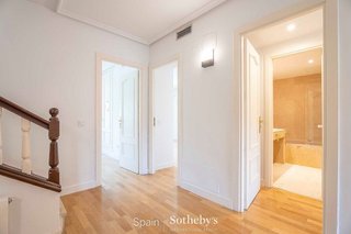 Chalet en alquiler en Piovera - Conde Orgaz en Madrid