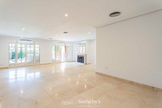 Chalet en alquiler en Piovera - Conde Orgaz en Madrid