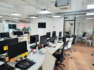 Oficina en alquiler en La Dreta de l'Eixample en Barcelona
