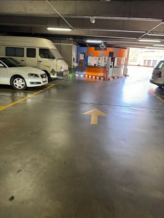 Garaje en venta en Centre en Santa Coloma de Gramanet
