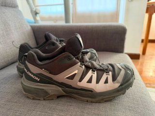 Salomon Mujer 43 seminuevo