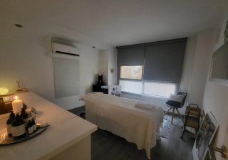 TRASPASO DE LOCAL ESTETICA, MASAJES. BUENA OPORTUN