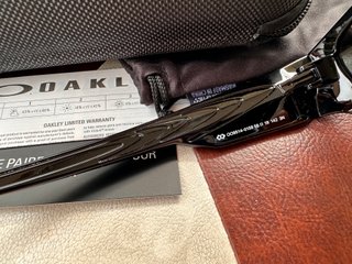 Gafas de sol Oakley negras
