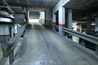 Garaje en venta en Sant Andreu de Palomar en Barcelona