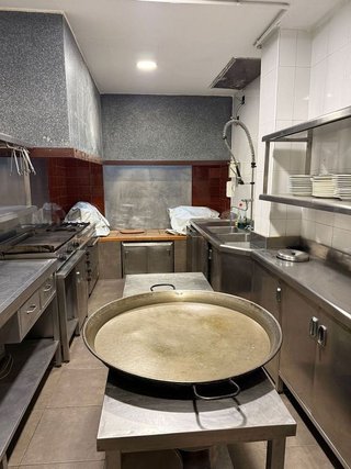 Local comercial en venta en El Alborgí en Paterna