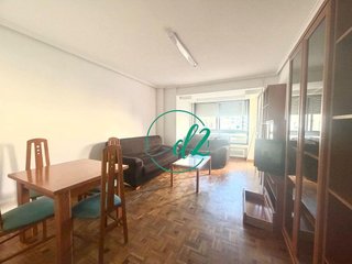 Piso en alquiler en Centro en Ourense