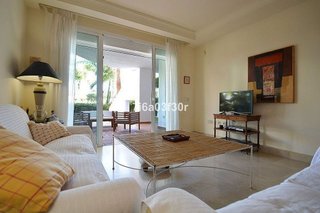 Piso en alquiler en Puerto Banús en Marbella